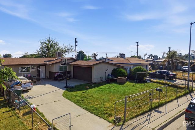6617 Dorva Avenue, Bakersfield, CA 93306