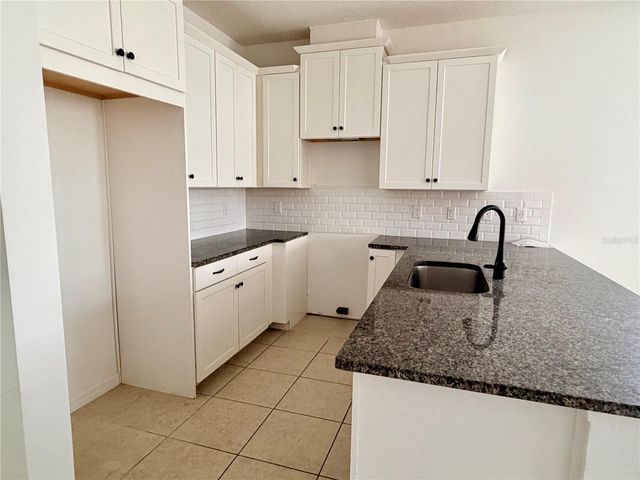 9987 RANDAL WALK STREET, Orlando, FL 32832