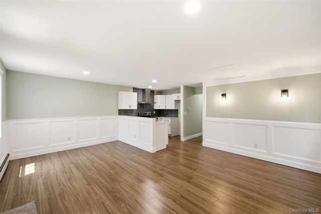 19 Lacrosse Road, Mastic Beach, NY 11951