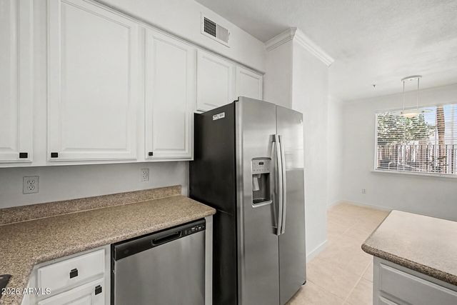2992 N MILLER Road 122, Scottsdale, AZ 85251