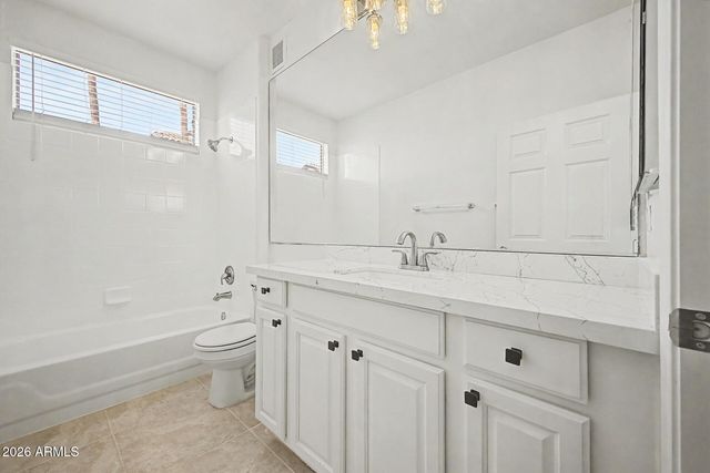 2992 N MILLER Road 122, Scottsdale, AZ 85251