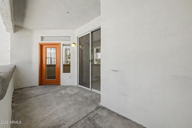 2992 N MILLER Road 122, Scottsdale, AZ 85251