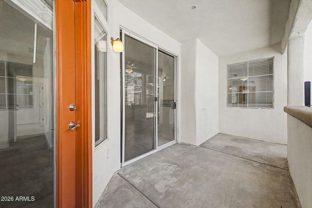 2992 N MILLER Road 122, Scottsdale, AZ 85251