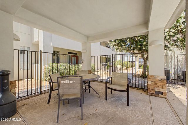 2992 N MILLER Road 122, Scottsdale, AZ 85251