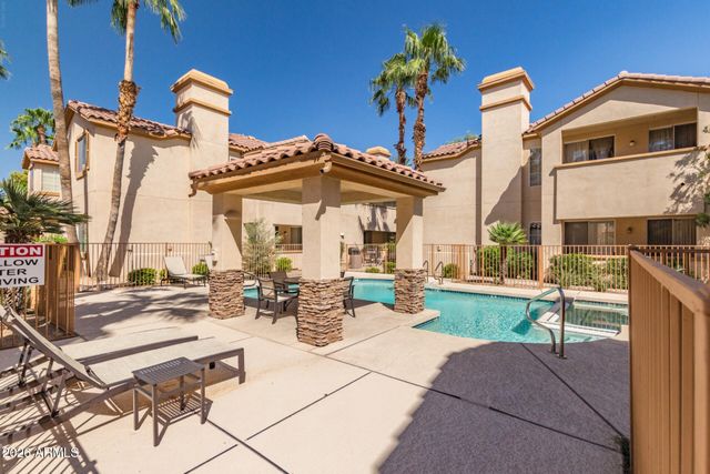 2992 N MILLER Road 122, Scottsdale, AZ 85251