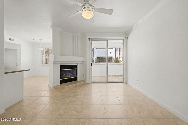 2992 N MILLER Road 122, Scottsdale, AZ 85251