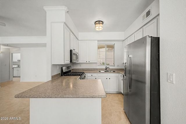 2992 N MILLER Road 122, Scottsdale, AZ 85251