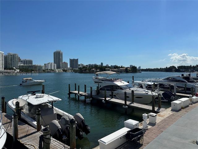 900 Bay Dr 413, Miami Beach, FL 33141