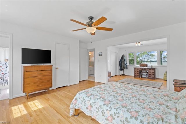 25 Hampshire DR, Hampton, VA 23669