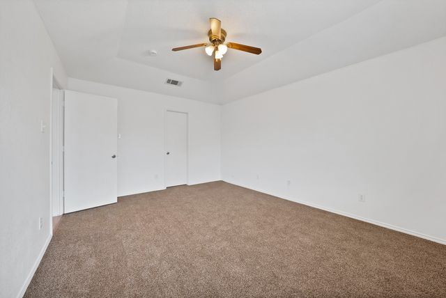 6711 Spur Ridge Court, Arlington, TX 76002