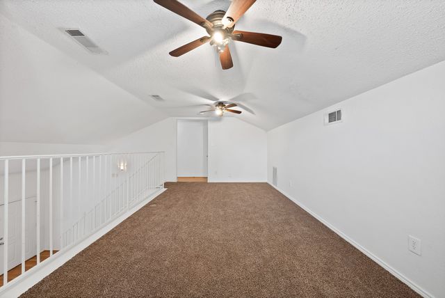 6711 Spur Ridge Court, Arlington, TX 76002