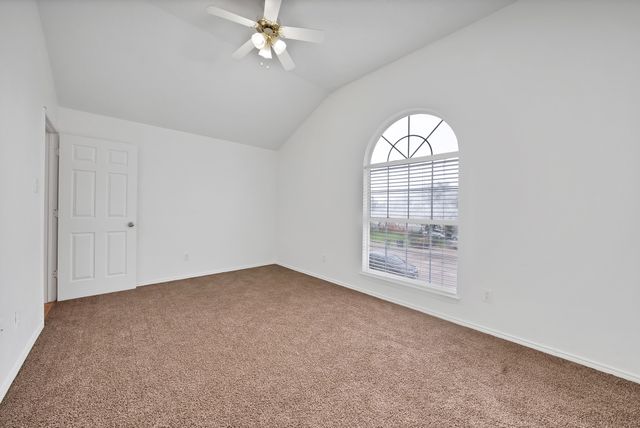 6711 Spur Ridge Court, Arlington, TX 76002