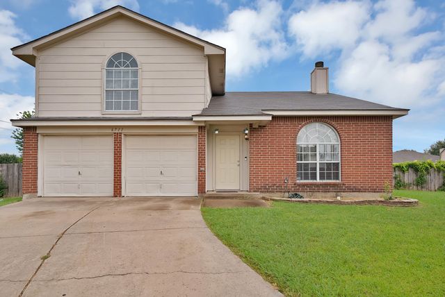 6711 Spur Ridge Court, Arlington, TX 76002