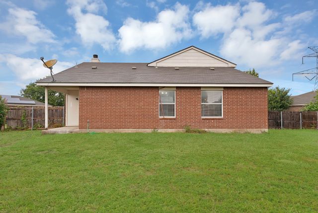6711 Spur Ridge Court, Arlington, TX 76002