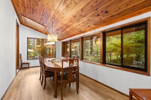 13011 Admiral Ln, Grass Valley, CA 95945