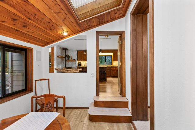 13011 Admiral Ln, Grass Valley, CA 95945