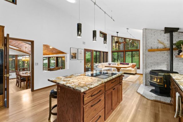 13011 Admiral Ln, Grass Valley, CA 95945