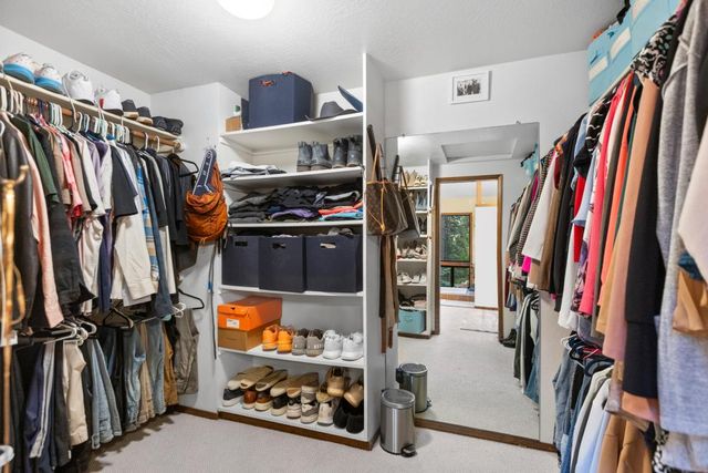 13011 Admiral Ln, Grass Valley, CA 95945