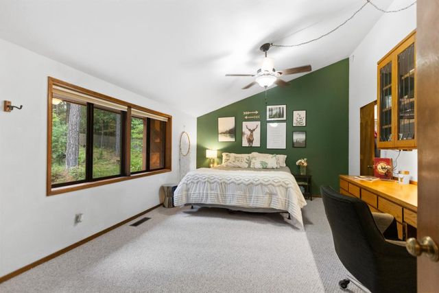 13011 Admiral Ln, Grass Valley, CA 95945