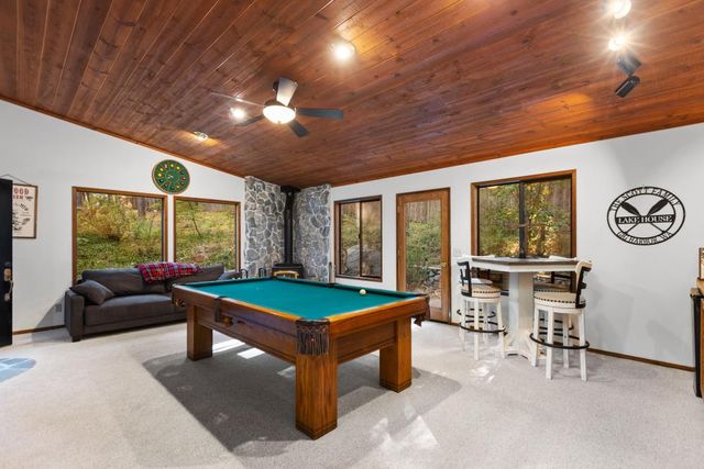 13011 Admiral Ln, Grass Valley, CA 95945