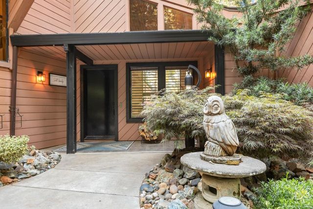 13011 Admiral Ln, Grass Valley, CA 95945