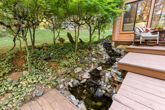 13011 Admiral Ln, Grass Valley, CA 95945