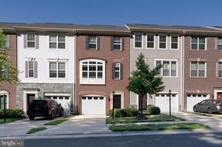 4713 POTOMAC HIGHLANDS CIR, Triangle, VA 22172