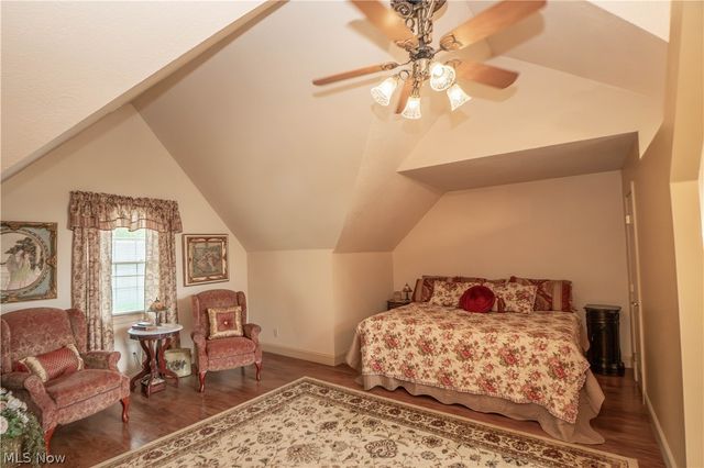 484 Stull Avenue, Akron, OH 44312