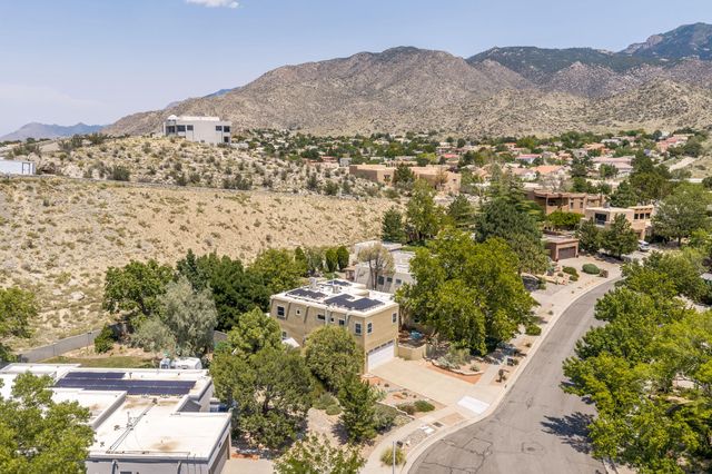 14341 Marquette Drive NE, Albuquerque, NM 87123