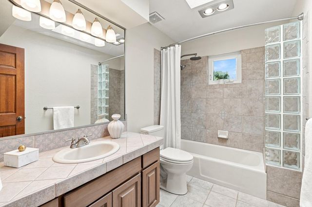 14341 Marquette Drive NE, Albuquerque, NM 87123
