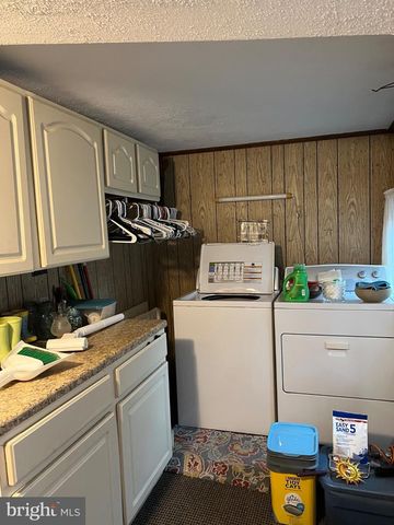502 SCHOOL ST, Sharptown, MD 21861