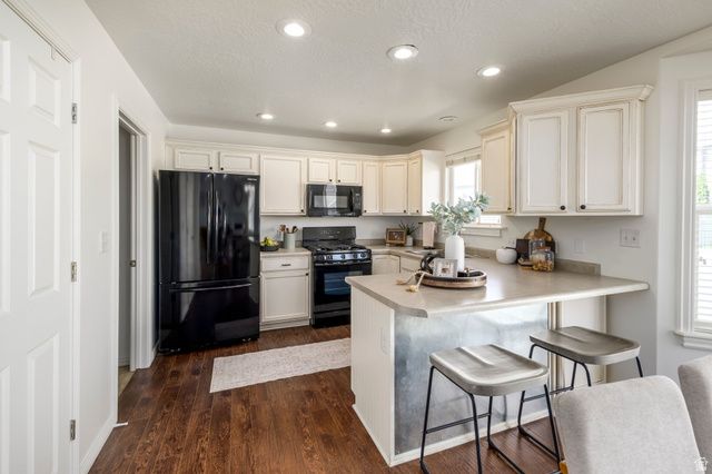 2122 N MILLET PL, Saratoga Springs, UT 84045