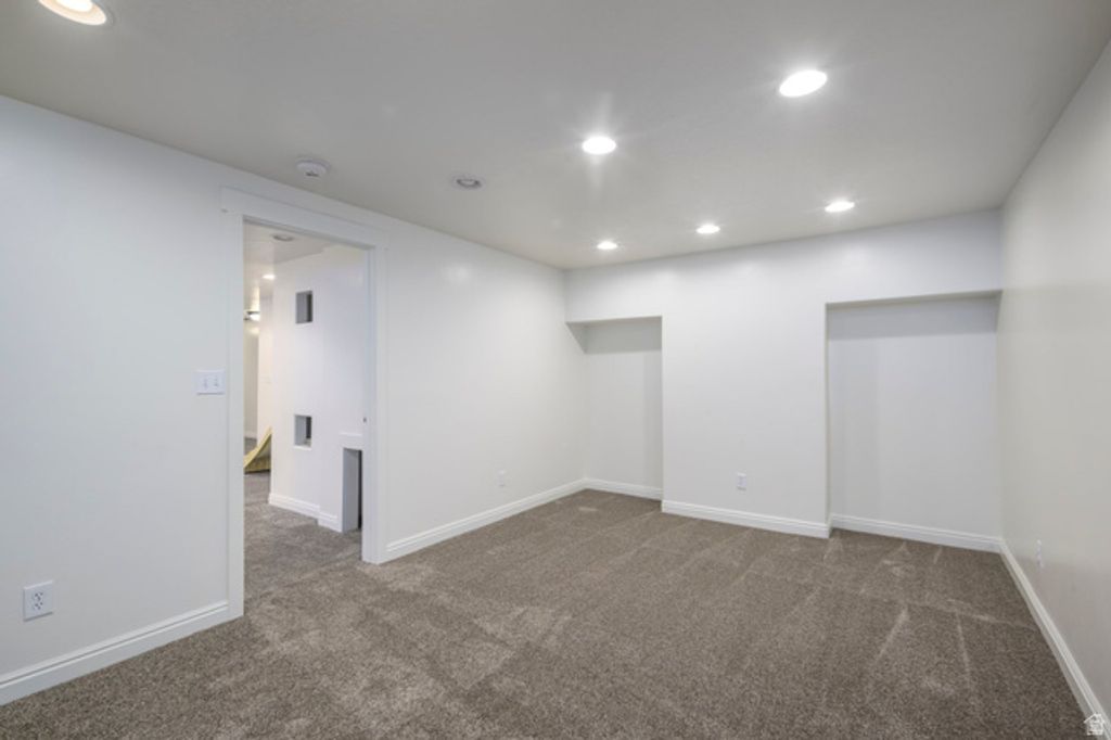 Image 28 of property listing at 2122 N MILLET PL, Saratoga Springs, UT 84045