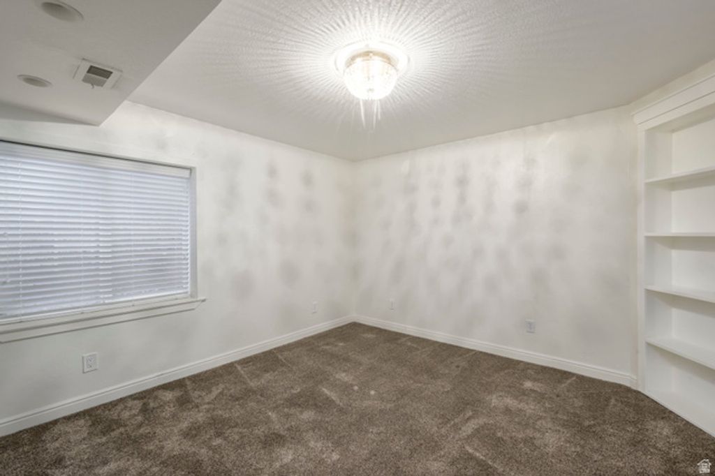 Image 30 of property listing at 2122 N MILLET PL, Saratoga Springs, UT 84045