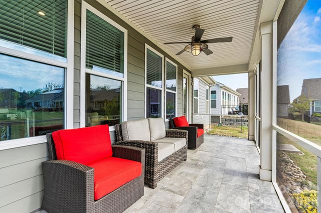 8718 Festival Way, Charlotte, NC 28215