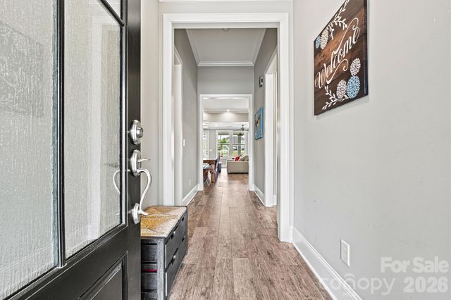 8718 Festival Way, Charlotte, NC 28215