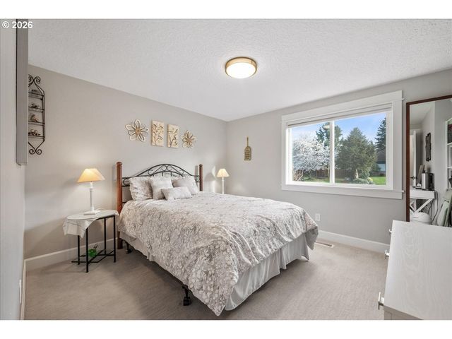 8310 Ne 71ST St, Vancouver, WA 98662