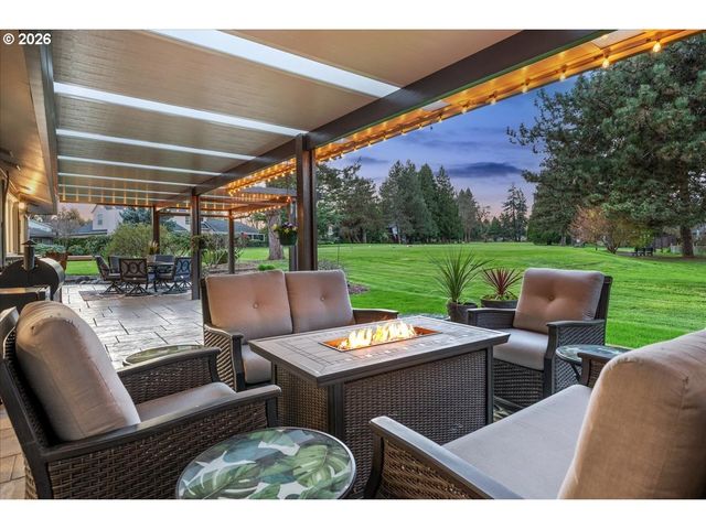 8310 Ne 71ST St, Vancouver, WA 98662