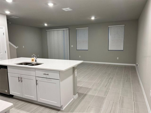 7693 IMAGINATION PLACE, Wesley Chapel, FL 33545