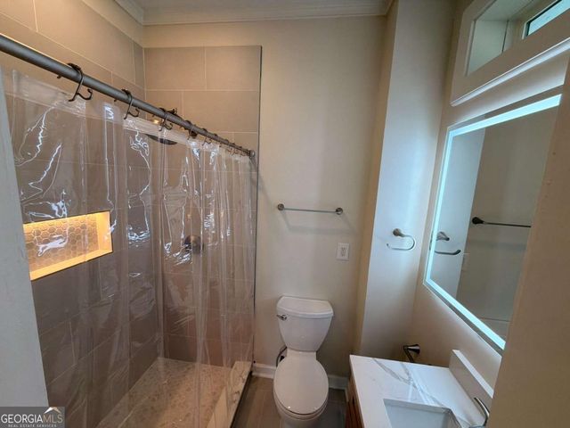 585 Jones Avenue, Atlanta, GA 30314