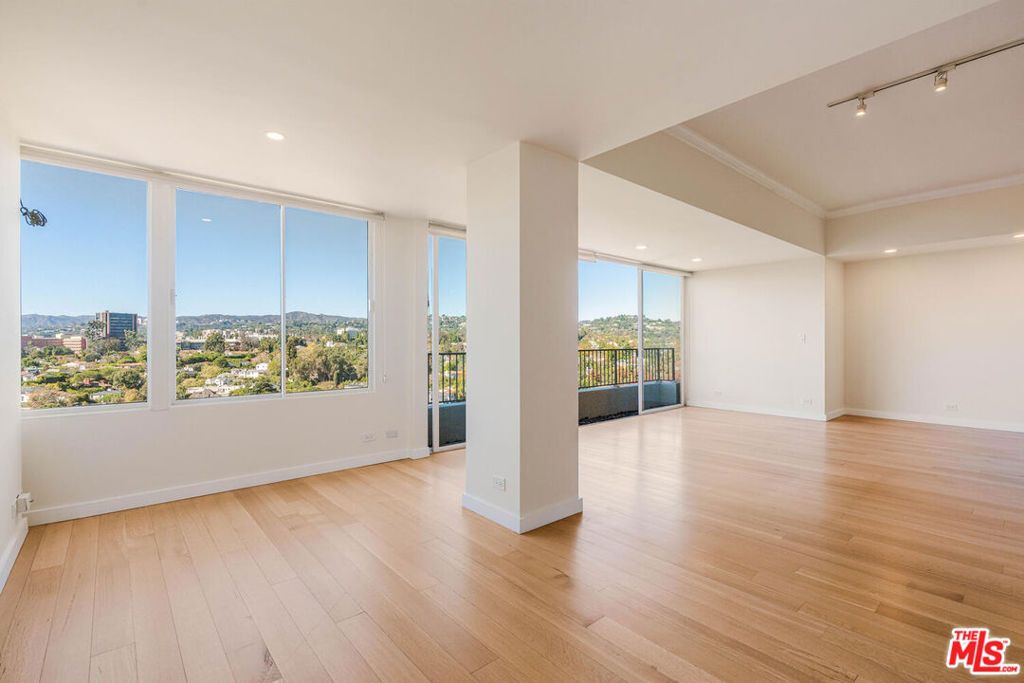 Image 7 of property listing at 10501 Wilshire Boulevard 1701, Los Angeles, CA 90024