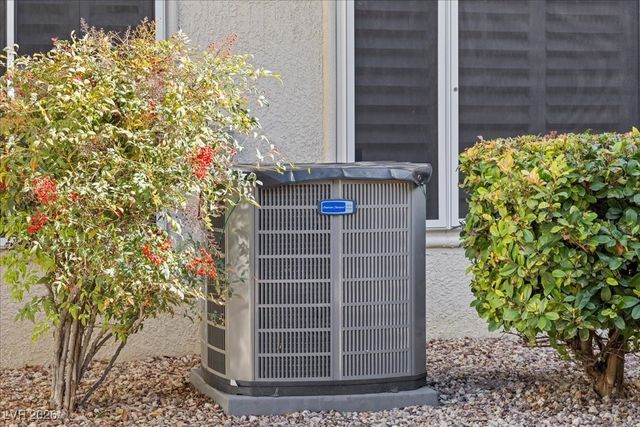 2225 Hallston Street, Las Vegas, NV 89134