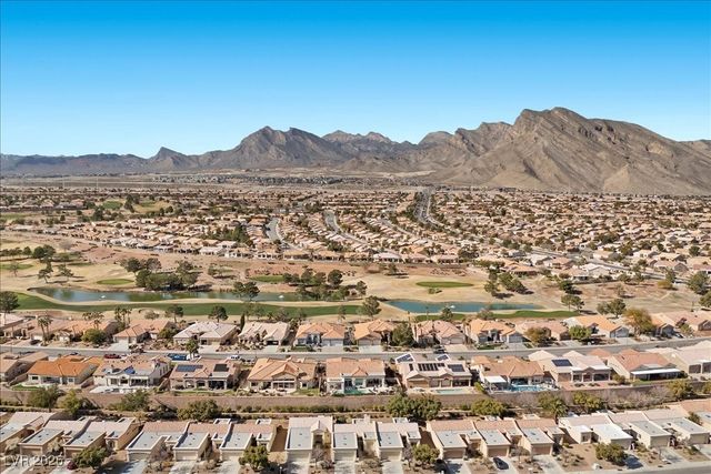 2225 Hallston Street, Las Vegas, NV 89134