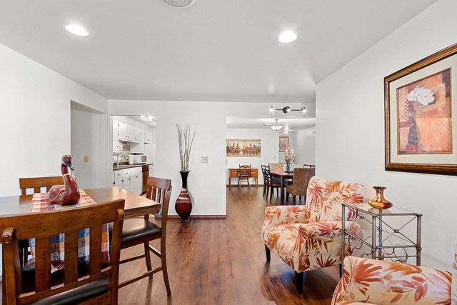 2203 GILSON COURT, Green Bay, WI 54304