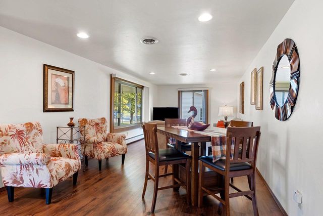 2203 GILSON COURT, Green Bay, WI 54304
