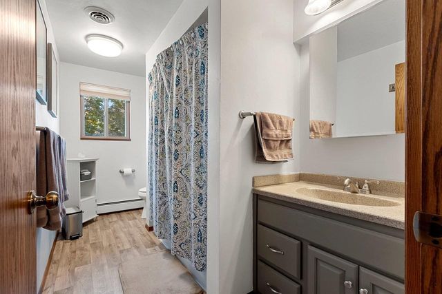2203 GILSON COURT, Green Bay, WI 54304