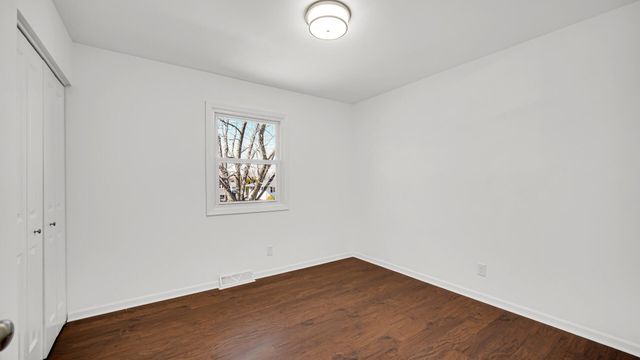 835 Tyler Avenue, Dyer, IN 46311