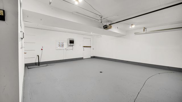 835 Tyler Avenue, Dyer, IN 46311