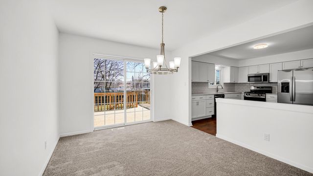 835 Tyler Avenue, Dyer, IN 46311