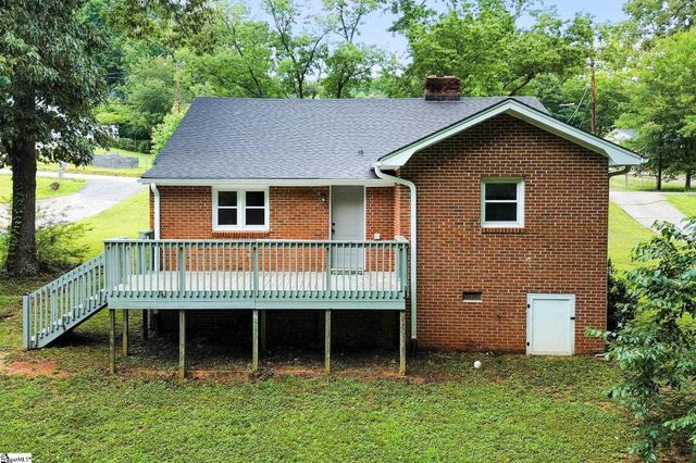 27 Maxie Avenue, Greenville, SC 29611